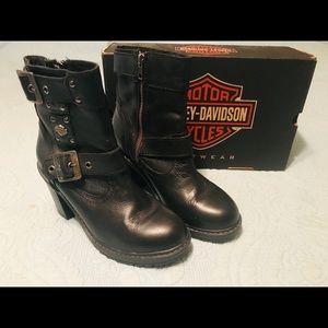 Ladies Harley Davidson boots